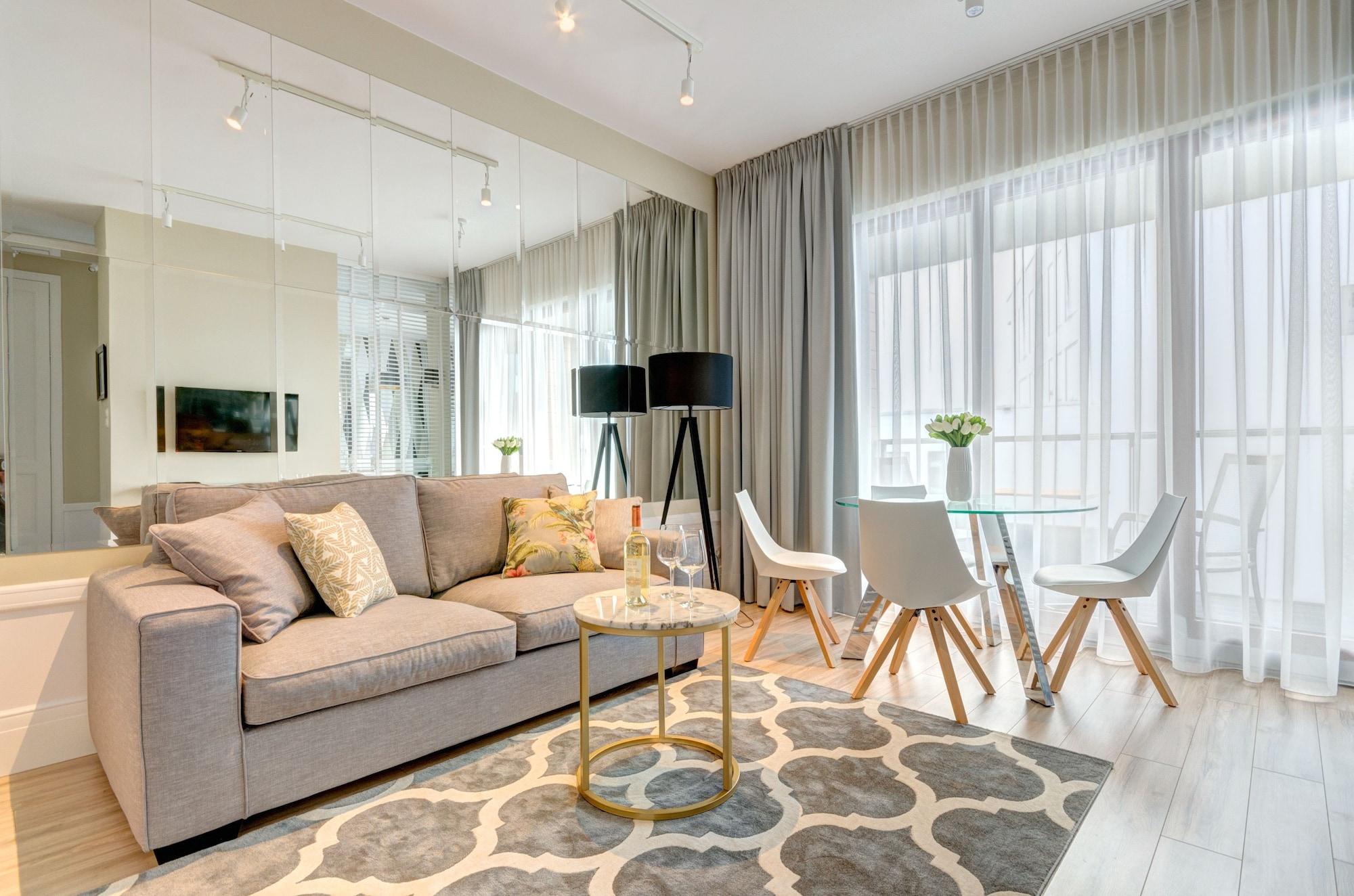 Dom & House - Apartamenty Nowe Orlowo Gdynia Eksteriør bilde