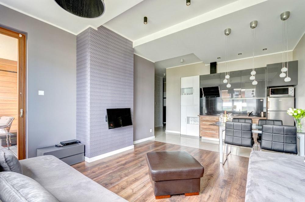Dom & House - Apartamenty Nowe Orlowo Gdynia Eksteriør bilde