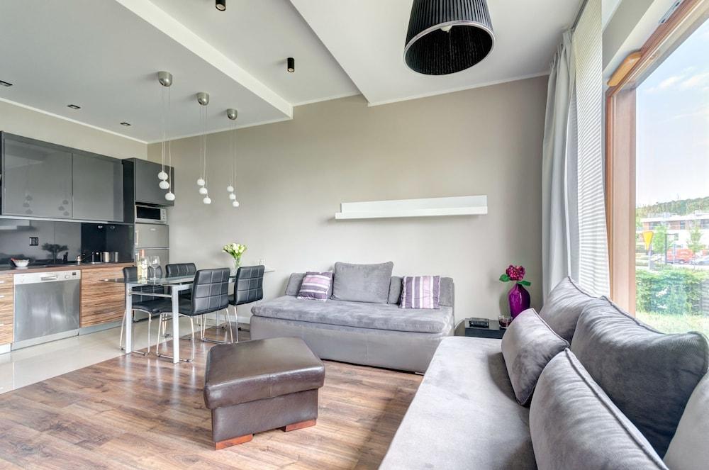 Dom & House - Apartamenty Nowe Orlowo Gdynia Eksteriør bilde