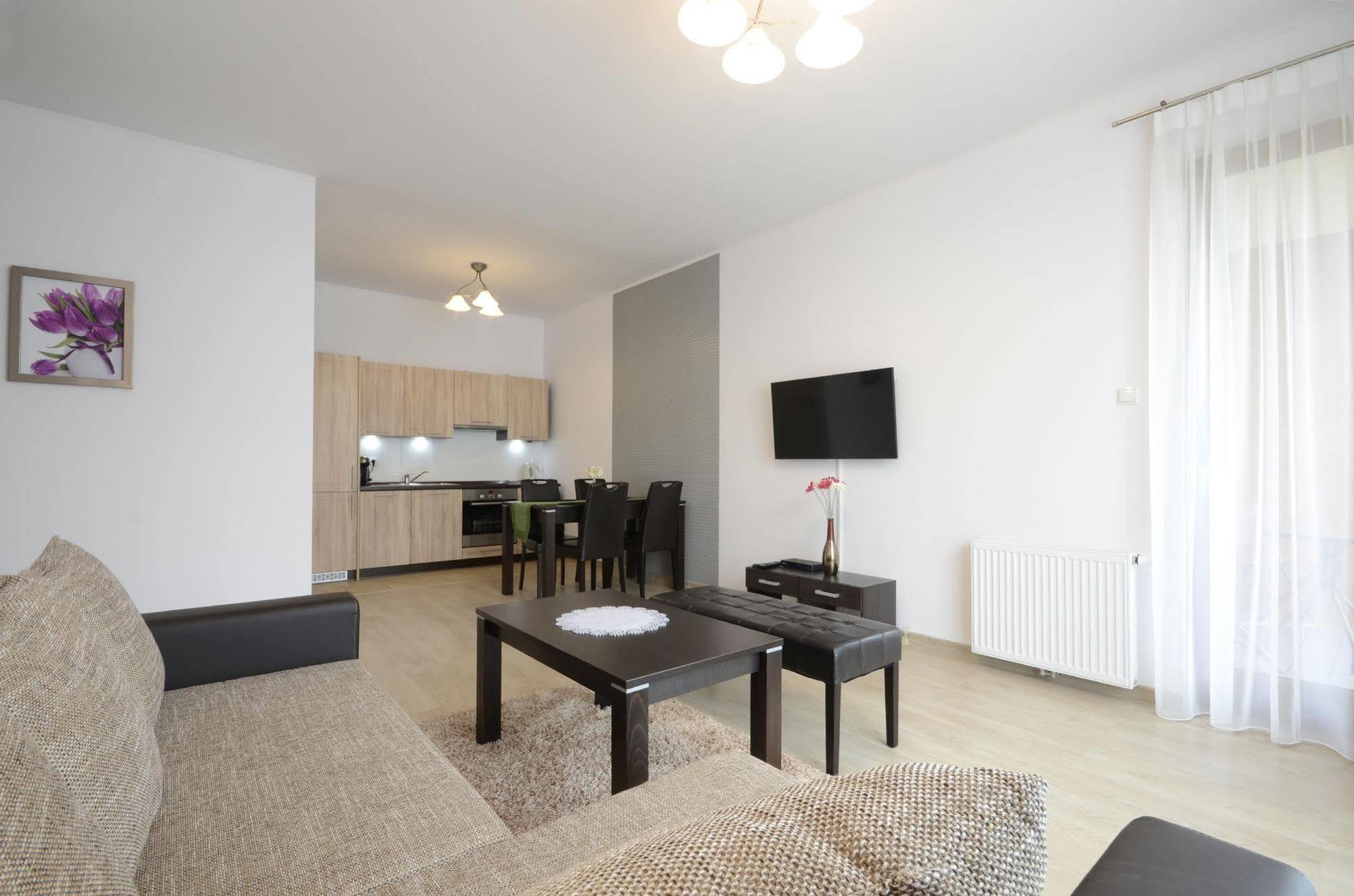 Dom & House - Apartamenty Nowe Orlowo Gdynia Eksteriør bilde