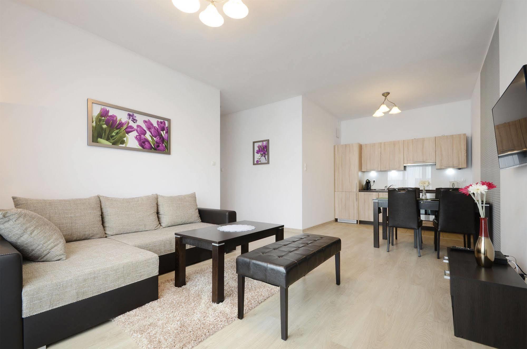Dom & House - Apartamenty Nowe Orlowo Gdynia Eksteriør bilde